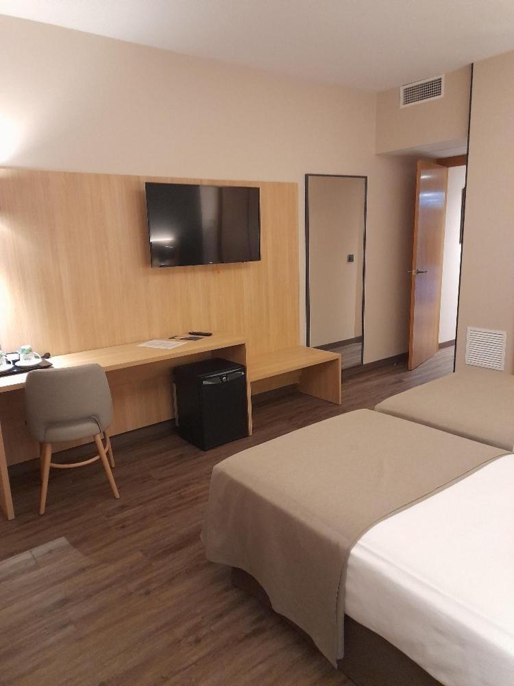 Sommos Hotel Benasque Spa المظهر الخارجي الصورة
